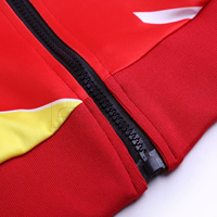 Ensemble de survêtement de football personnalisé OEM, dernier design, impression par sublimation, veste et pantalon de sport en polyester à séchage rapide pour l'entraînement
