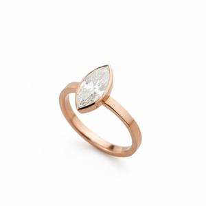 Elegante anillo de compromiso de oro macizo de 14 quilates con diamante talla marquesa, engaste en bisel, solitario, minimalista, delicado, anillo de promesa, regalo para ella. - Product Image 4