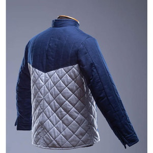 Gambeson médiéval matelassé bicolore Hema, veste de combat LARP rembourrée en coton respirant, double boutonnage avec boutons en laiton - Product Image 4
