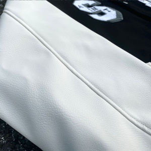 Veste de sport sur mesure de qualité supérieure, broderie en cuir, veste de baseball varsity, doublure matelassée, veste bomber en mélange de laine, veste letterman. - Product Image 6