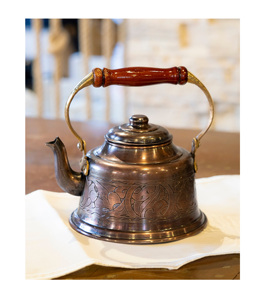 กาต้มน้ำชาทองแดงสุดหรูพร้อมสีทองสำหรับตกแต่งห้องครัวสุดหรู - Product Image 5