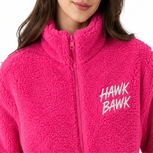 Veste en polaire sherpa pour femme, douce et décontractée, entièrement zippée, vêtement d'extérieur d'hiver, texture sherpa douce, fermeture éclair intégrale sur le devant, col haut - Product Image 4