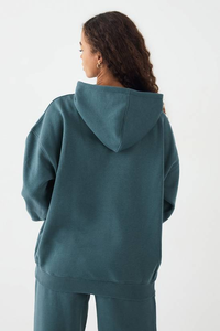 Sweat à capuche respirant en molleton de coton français de haute qualité pour femme avec logo personnalisé sur le devant - Product Image 5