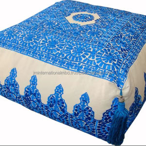 Pouf marocain brodé fait main pouf marocain pouf de sol - Product Image 1