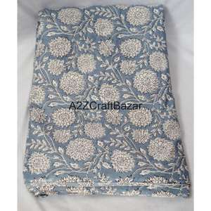 Tissu d'été en coton doux, léger et respirant, imprimé à la main avec motif floral, respectueux de l'environnement, pour la confection de vêtements faits main pour filles - Product Image 3