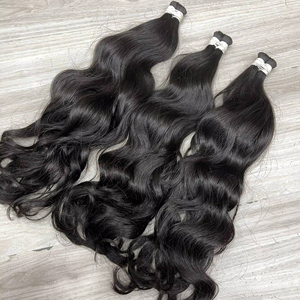 Cabello humano a granel de muy alta calidad, las mejores extensiones de cabello, hermosas, muy brillantes y suaves, fáciles de aplicar, ondulado natural a granel. - Product Image 3