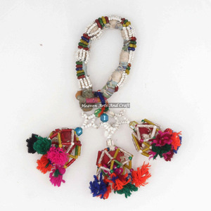 Brazalete Indio Banjara Vintage con Borlas, Brazalete Étnico Tribal para Danza del Vientre, Brazalete Tribal Banjara Auténtico - Product Image 4