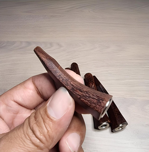 Pipa de Tabaco de Madera Hecha a Mano, Estilo Clásico, Acabado Lacado, Pipa para Fumar Duradera y Ecológica - Product Image 5