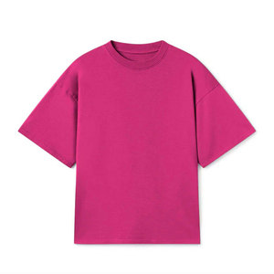 T-shirt tricoté rose uni surdimensionné pour homme à manches courtes, col rond, coupe classique, style uni teint - Product Image 1