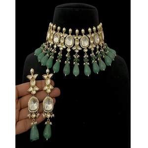 Elegante Juego de Gargantilla y Aretes de Moissanita de Lujo Chapados en Oro de Primera Calidad, Colección para Bodas, para Mujeres y Niñas - Product Image 1