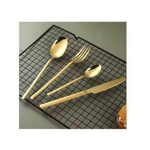 Service de couverts en laiton doré royal avec manches noires, ensemble de vaisselle de luxe élégant pour hôtel et restaurant. - Product Image 6