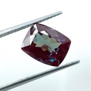 Natural Alexandrite Gemstone 3.40ct Faceted <b>Cushion</b> Cut (10x8x5MM) with Color Change for Jewelry Making - Product Image 1