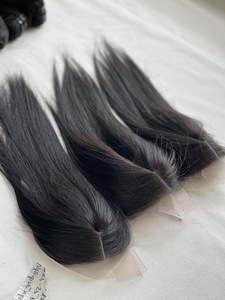 Extensions de cheveux très soyeux très brillants avec fermeture à lacet 100% cheveux humains vietnamiens - Product Image 3