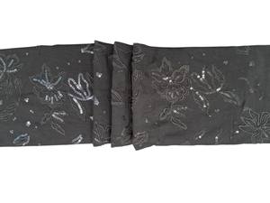 Tissu extensible noir le plus vendu en jersey brodé de sequins, motif floral vigne avec travail de fil et sequins scintillants, pour confection de robes - Product Image 4