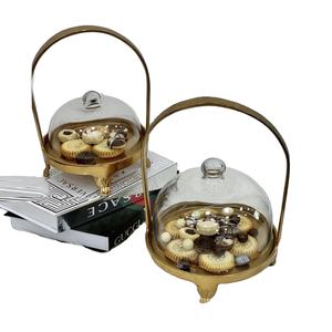 Bol de présentation des aliments sur piédestal en métal avec poignée, couleur or, centre de Table en aluminium, bol à noix pour mariage - Product Image 1