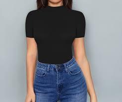 Camiseta de Cuello Alto de Manga Corta para Mujer, con Logotipo Digital, Corte Súper Regular, Transpirable, para Uso Diario - Product Image 2