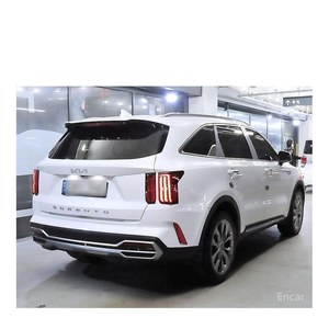 Kia Sorento 2021, 2.5T Gasolina, 2WD, Emisión Euro V, Asientos de Cuero, Cámara Trasera, Volante a la Izquierda, 44,219 km - Product Image 4