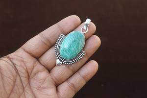 Colgante de Amazonita Verde con Piedra Preciosa, Joyería Fina de Plata 925, Regalo Único para Novia, Collar de Cristal Curativo - Product Image 3
