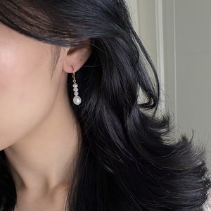 Fournisseur direct du fabricant, boucles d'oreilles en perles d'eau douce de style palais rétro, tempérament féminin, bijoux à la mode - Product Image 4