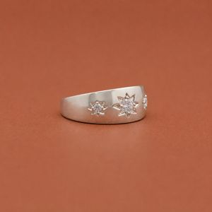 โดมสตาร์ ดีไซน์ แหวนเพชรโมอิสซาไนต์ เงินแท้ S925 ของขวัญสำหรับเธอ - Product Image 2