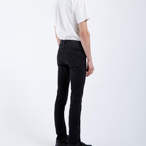 Pantalones vaqueros negros de pierna recta para hombre, cintura media, lavado desgastado, rasgados, con múltiples bolsillos, estilo casual urbano, lavado a la piedra - Product Image 2