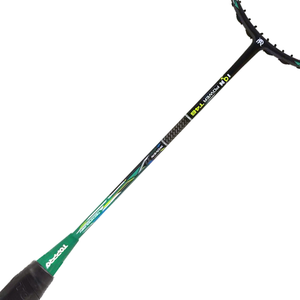 Raquetas de Bádminton TOPPRO ION POWER T46 TI Personalizables del Fabricante, Eje de Carbono, Mango de Madera de Taiwán, Dureza 7.0-7.5, 84g - Product Image 3