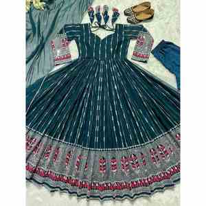 DESIGNER GEORGETTE SEQUENCE TRAVAIL BRODERIE ROBE DE TRAVAIL PANTALON AVEC DUPATTA VERT - Product Image 4