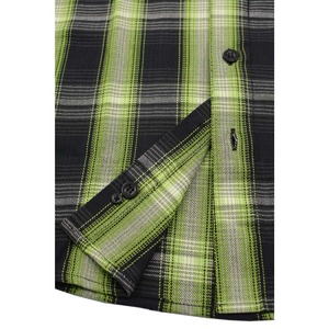 Chemise en flanelle à carreaux vert et noir pour homme, avec faible MOQ et finition de qualité supérieure, chemise décontractée en coton à boutons personnalisée - Product Image 5