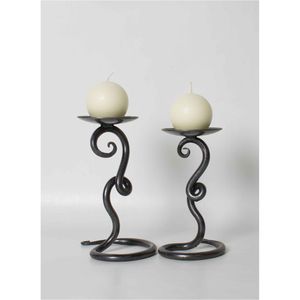 Porte-bougie en fer forgé fait main, design vintage à motifs en spirale, pour décoration intérieure, centre de table de mariage - Product Image 1