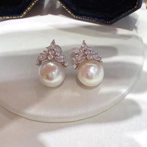 Pendientes de Perlas Edison de Agua Dulce de 10-11 mm, Simples y de Alta Gama para Mujer, Plata S925 con Fuerte Brillo y Ligeras Imperfecciones - Product Image 2