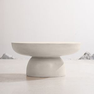 Table ronde d'extérieur de 27,55 po en oxyde de magnésium crème avec plateau large, mobilier élégant pour jardin ou terrasse - Product Image 4