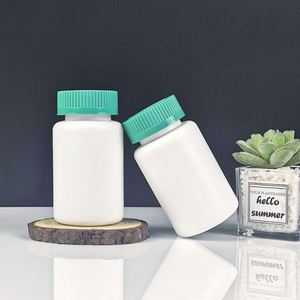 10000 pièces de flacons à bouchon à vis en HDPE de 150 ml pour produits de santé, à rayures verticales, pour pilules, fabriqués au Vietnam, écologiques - Product Image 3