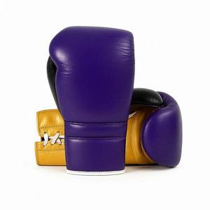 Nouveaux gants de boxe professionnels au design original en cuir de vachette véritable avec logo personnalisé, gants de boxe très demandés - Product Image 1