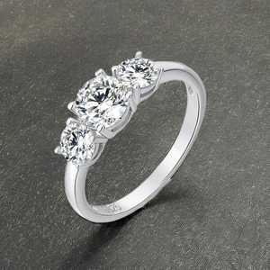 Bague en moissanite Starspire 1 carat, taille ronde, couleur D, pureté VVS1, bijoux fins, cadeau de fiançailles et de mariage pour femme, en argent sterling S925 - Product Image 1