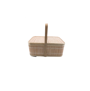 Panier de pique-nique en bambou avec manche en bois pour les repas en plein air et les réunions de famille faits à la main au Vietnam - Product Image 2