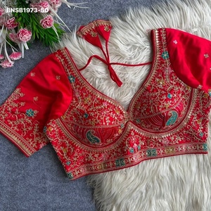 Nueva colección de blusas de seda pesada con lentejuelas, manga corta y cuello redondo. Proveedor de la India. Exportador de moda femenina. - Product Image 1
