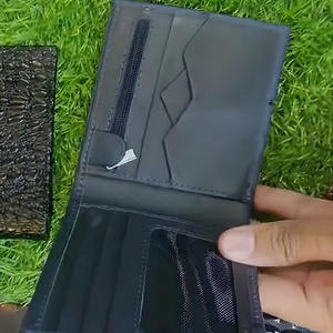 Collection de portefeuilles élégants pour hommes, plusieurs variantes de design, portefeuille en cuir à motifs luxueux pour hommes, portefeuille bi-fold haut de gamme pour hommes - Product Image 6