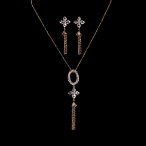 Conjunto de Pendientes de Borla y Colgante de Diamante Floral de Lujo Cultivado en Laboratorio |   Joyería de Oro Rosa para Eventos Nocturnos y Bodas - Product Image 1