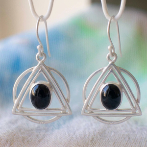 Pendientes Colgantes Geométricos en Tono Plateado con Triángulo y Círculo, Pendientes con Piedra Negra Ovalada para Mujer, Regalo de Joyería para Fiesta - Product Image 1