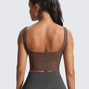 Soutien-gorge de sport respirant de haute qualité pour femme avec bretelles réglables et logo frontal – Personnalisable, maintien élevé pour l'entraînement - Product Image 2