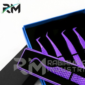 Pince à cils professionnelle en fibre de plasma violette avec logo personnalisé, en acier inoxydable durable, pour extensions de cils, avec grip diamanté - Product Image 6