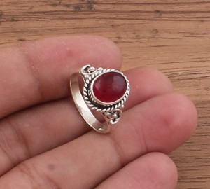Anillo de Plata de Ley 925 con Bisel de Jade Rojo Natural al por Mayor, Estilo Clásico para Bodas y Fiestas, Joyería de Regalo para Mujer - Product Image 3