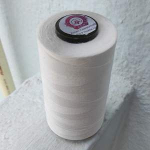 ผ้าฝ้าย100% เกรดพรีเมี่ยม NE 22S/2เส้นด้ายห่อรีไซเคิลเป็นมิตรกับสิ่งแวดล้อมสำหรับถักราคาโรงงานกล่องกระดาษบรรจุจากอินเดีย - Product Image 4