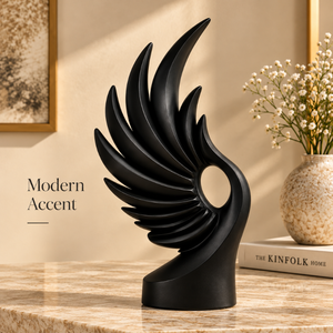 Sculpture d'ange abstraite noire moderne, figurine artistique pour la décoration de la maison et du salon |   Finition élégante et lisse - Product Image 2