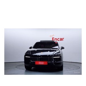 Porsche Cayenne 3.0 2024 con Caja de Cambios Automática, Volante a la Izquierda, Asientos de Cuero, Cámara Trasera - Solo 44,460 Km! - Product Image 3