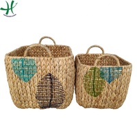 Panier de rangement rond en rotin tressé durable avec poignées, couleur personnalisable, pour salle de bain et présentation de vêtements