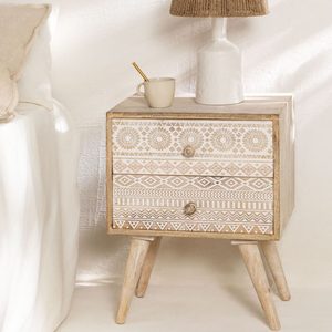 Mesa de Noche de Madera Hecha a Mano Estilo Mid-Century Moderno con 2 Cajones con Patrones y Patas Elevables, Mesa Auxiliar para Dormitorio, Muebles para el Hogar, Rajasthan - Product Image 1