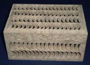 Fabrication et grossiste indiens de boîtes à bijoux sculptées rectangulaires de conception incroyable, faites à la main, pour la décoration de la maison - Product Image 3