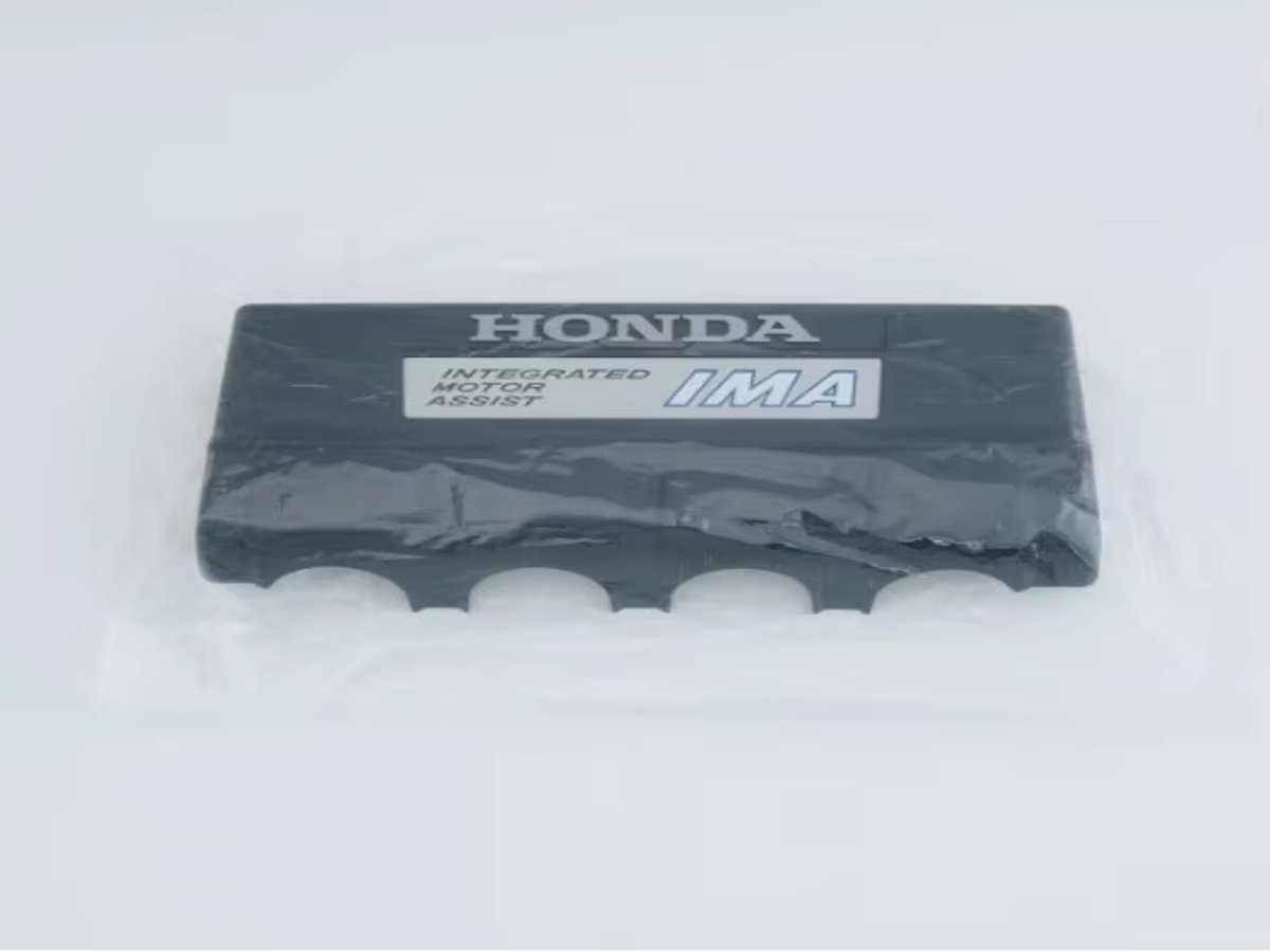 OEM 17121 R42 A00 Auto Car Engine Cover Body Part for Honda Accord 2008 CP1 CP2 Auto Parts Image 3