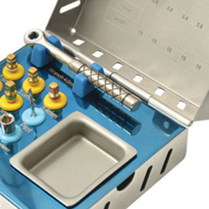 Coffret d'instruments chirurgicaux pour implants dentaires avec outils et composants d'implantologie, kit d'outils d'implantologie orale - Product Image 5